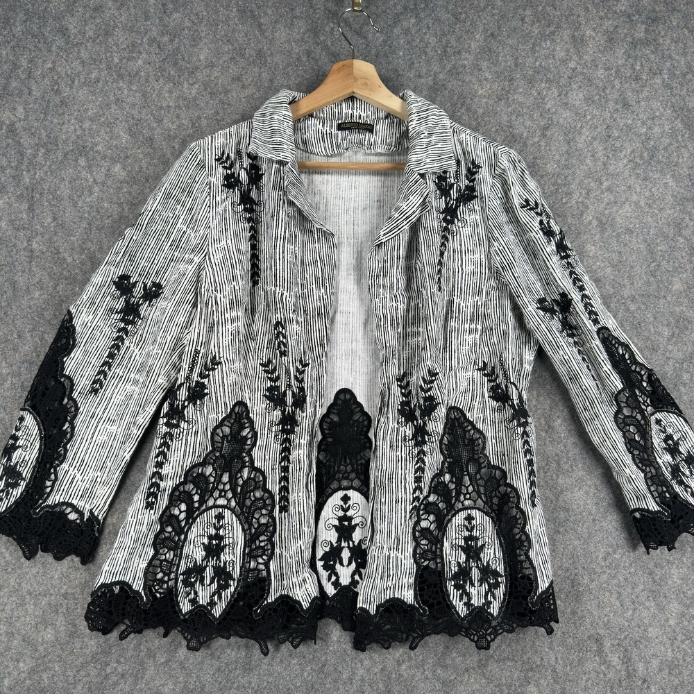 Alberto Makali Black & White Striped Open Lace-Trim Cardigan